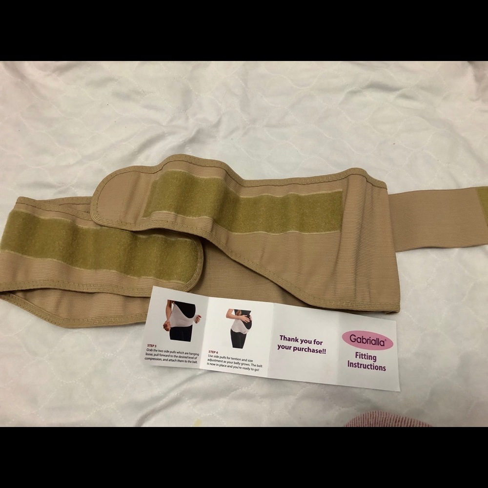 New never used Gabrialla Maternity Pregnancy belt - Picture 2 of 2